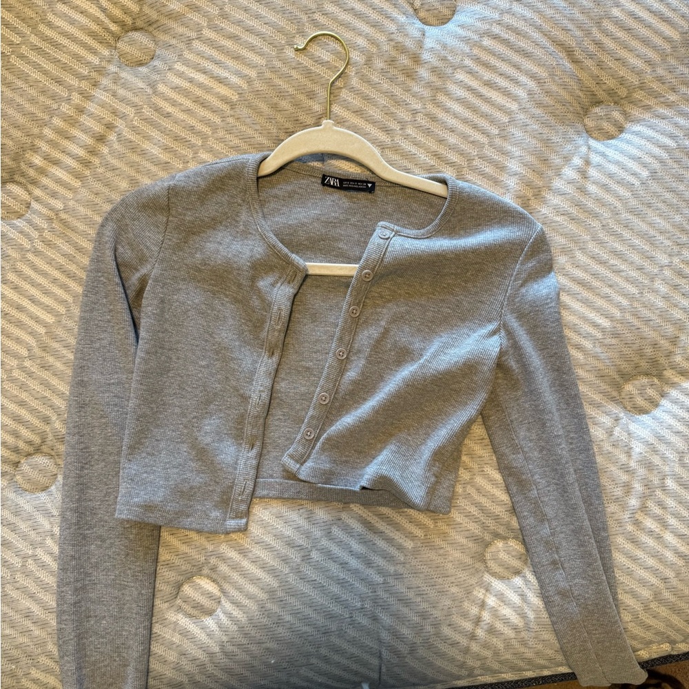 ZARA Gray Long Sleeve Button Up